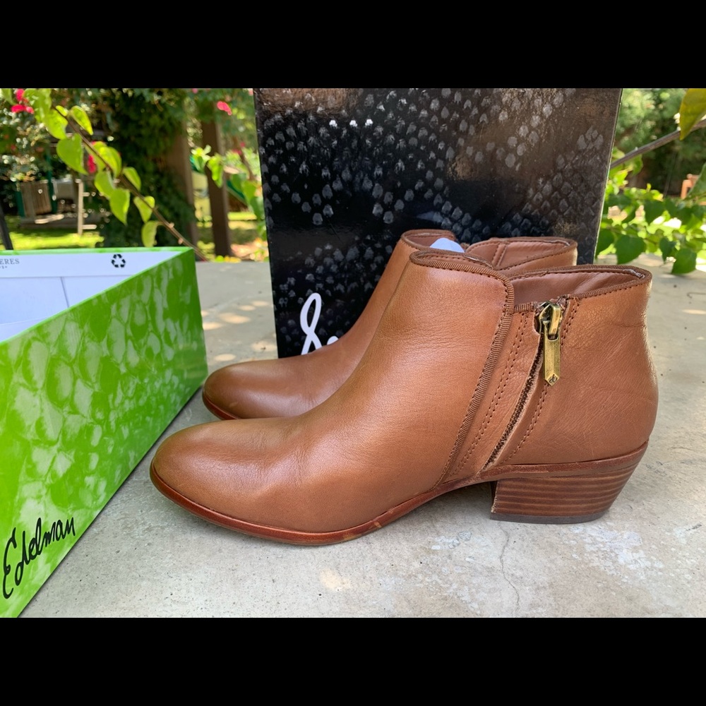 Sam Edelman ‘Petty’ Chelsea Boot